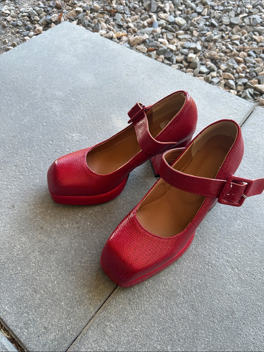 Women's Red Platform Mary Jane Block Heels - Picture 5 of 5